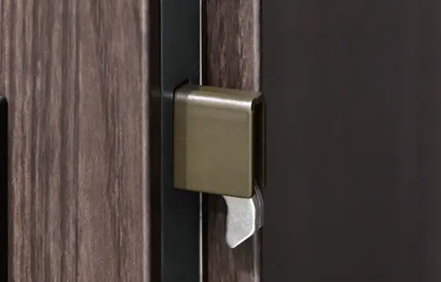 鎌デッドボルト