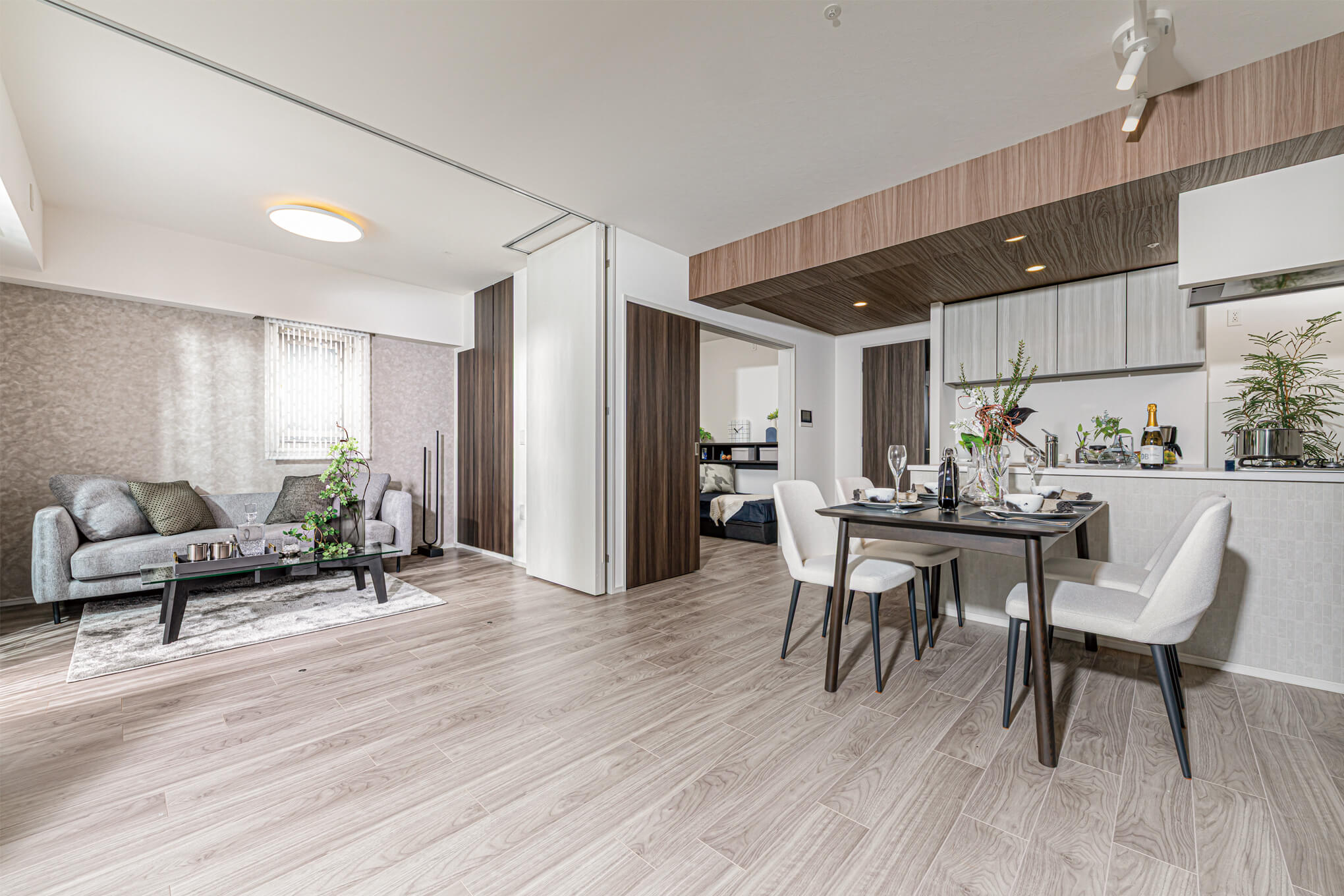 リビング・ダイニング・キッチン・洋室（2）