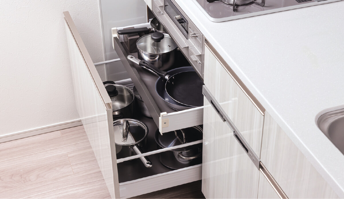 キャビネット内引き出し